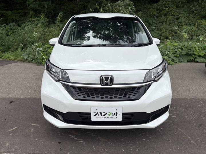 ホンダ ﾌﾘｰﾄﾞ+ ﾊｲﾌﾞﾘｯﾄﾞGﾎﾝﾀﾞｾﾝｼﾝｸﾞ 4WD 大人気のフリード＋ 4WD ハイブリッドが、外装研磨仕上げ＆法定整備込みでこの乗り出し価格！ オーナー様のお乗り換えに伴い、9月末までジハンネット限定掲載中です。  低燃費と安定した走行性能で、街乗りからアウトドアまで幅広く活躍。