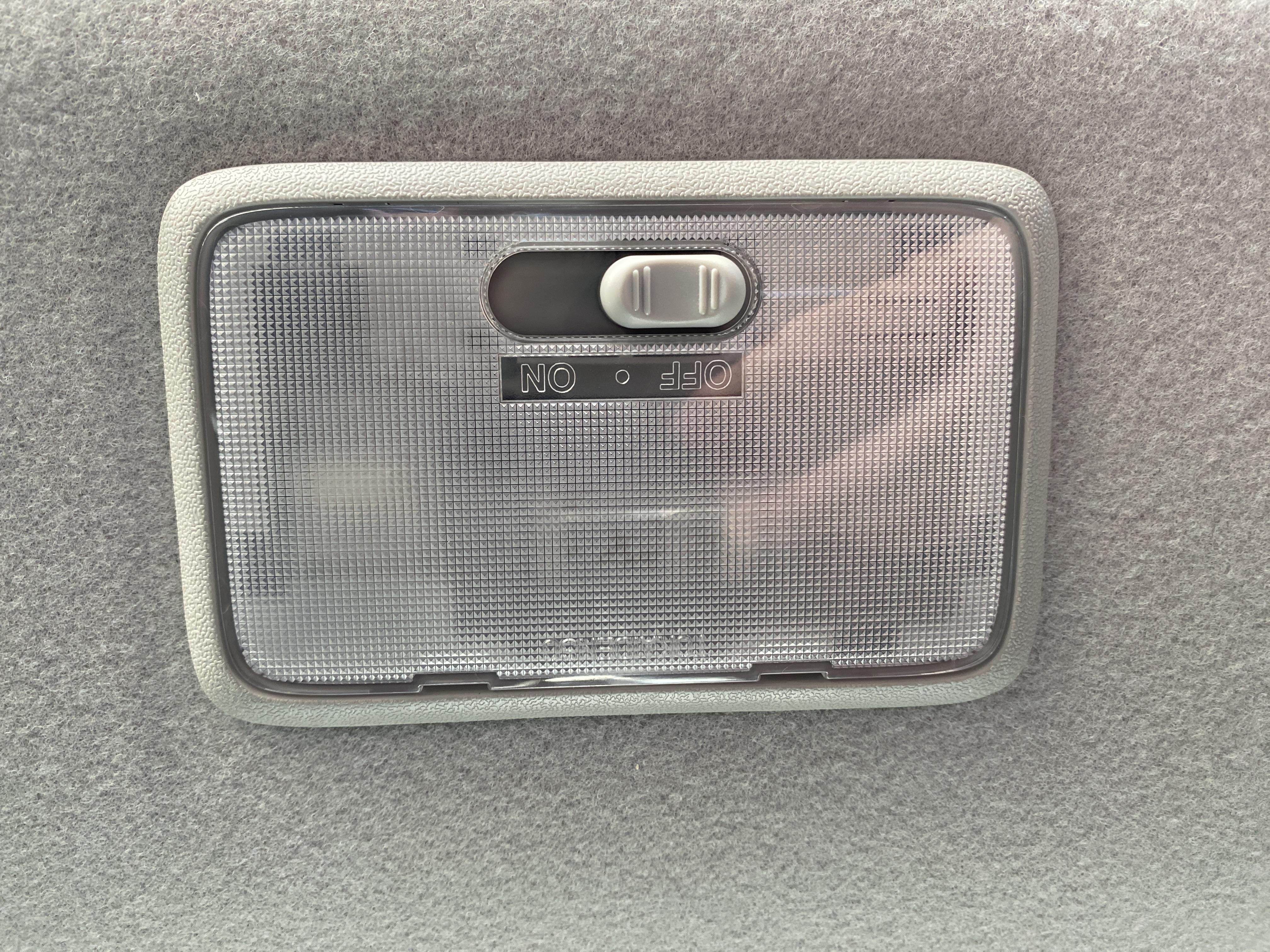 リアルームランプ